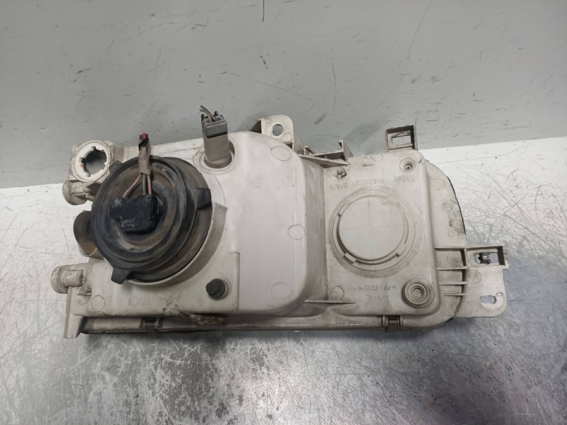 Recambio de faro derecho para nissan vanette cargo vanette cargo combi - 5 referencia OEM IAM   