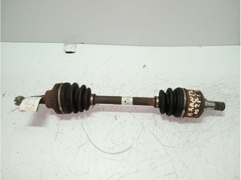 Recambio de transmision delantera izquierda para hyundai santa fe (sm) 2.7 gls 4x4 referencia OEM IAM B40  