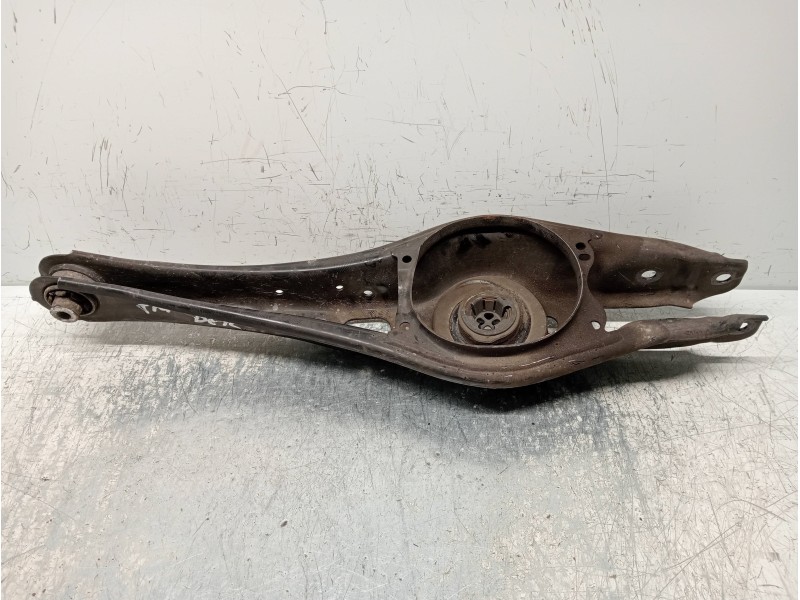 Recambio de brazo suspension inferior trasero derecho para skoda superb (3v3) active referencia OEM IAM 3Q0505311E  