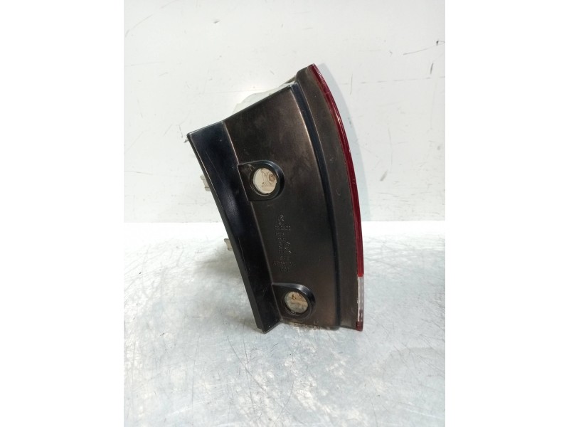 Recambio de piloto trasero derecho para volkswagen touareg (7la) tdi r5 referencia OEM IAM   