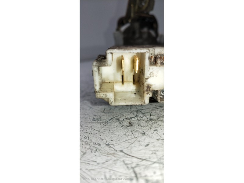 Recambio de motor cierre centralizado trasero derecho para nissan almera tino (v10m) 2.2 dci diesel cat referencia OEM IAM 82552