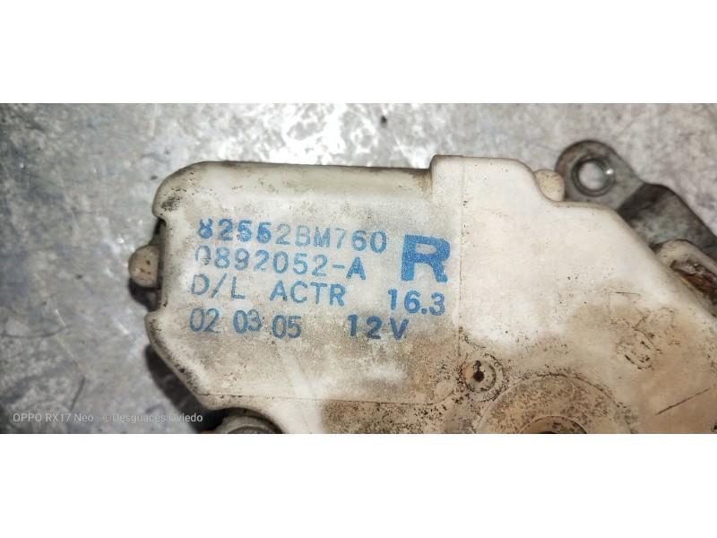Recambio de motor cierre centralizado trasero derecho para nissan almera tino (v10m) 2.2 dci diesel cat referencia OEM IAM 82552
