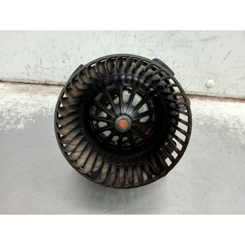 Recambio de motor calefaccion para peugeot 307 break/sw (s2) 1.6 16v cat referencia OEM IAM PF2A16944 PF2A1B9506  Recambio de motor calefaccion para peugeot 307 break/sw (s2) 1.6 16v cat referencia OEM IAM PF2A16944 PF2A1B9506