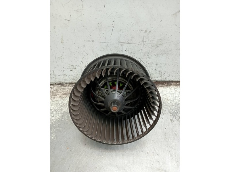 Recambio de motor calefaccion para ford focus berlina (cap) ambiente (d) referencia OEM IAM 3M5H18456AD  