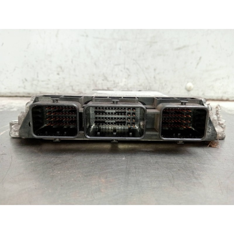 Recambio de centralita motor uce para ford focus berlina (cap) ambiente (d) referencia OEM IAM 6M5112A650NB 0281011701 