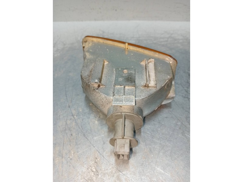 Recambio de piloto delantero derecho para volkswagen polo (801/803) 1.3 referencia OEM IAM   