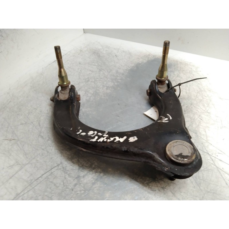 Recambio de brazo suspension inferior trasero izquierdo para mitsubishi galant berlina (ea0) 2.0 cat referencia OEM IAM   