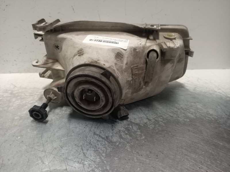Recambio de faro izquierdo para opel astra f berlina california referencia OEM IAM   