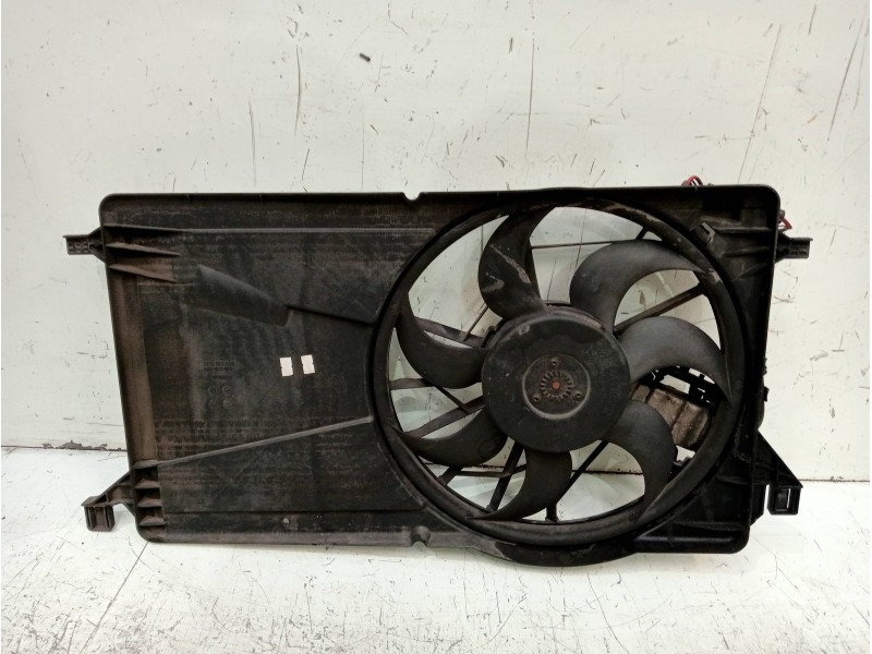 Recambio de electroventilador para ford focus berlina (cap) referencia OEM IAM 3M5H8C607RE 0130303903 