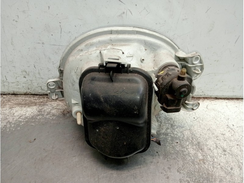 Recambio de faro derecho para renault twingo (co6) 1.2 (c066/67/68) referencia OEM IAM   