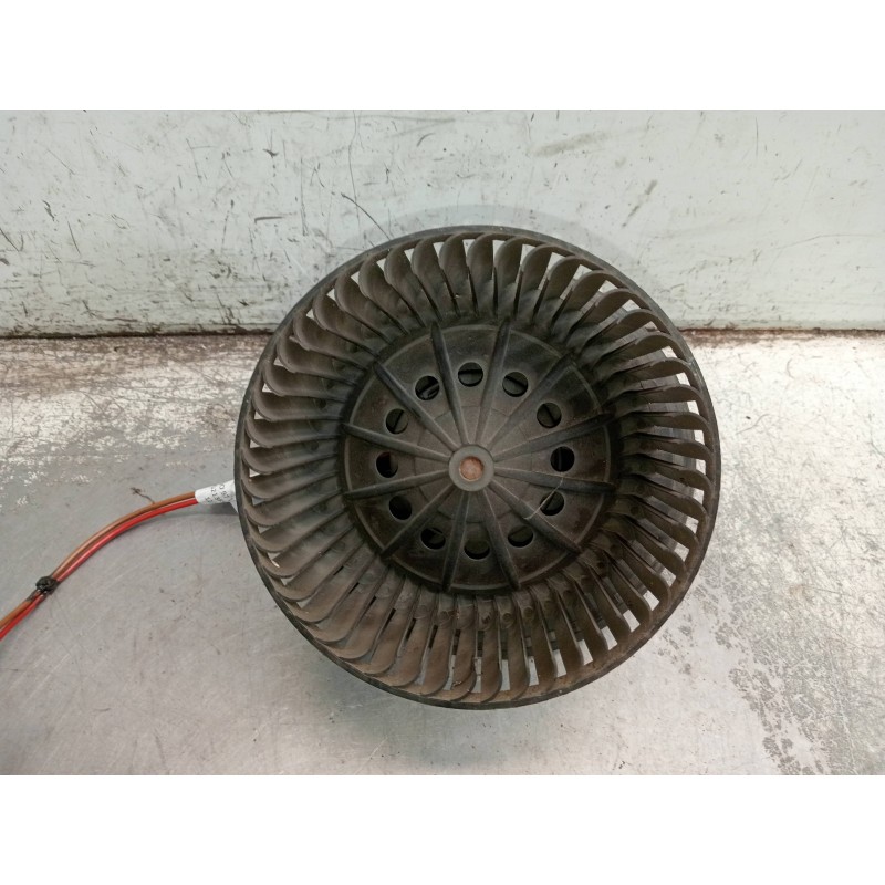 Recambio de motor calefaccion para renault twingo (co6) 1.2 (c066/67/68) referencia OEM IAM 0130063102 52479327 