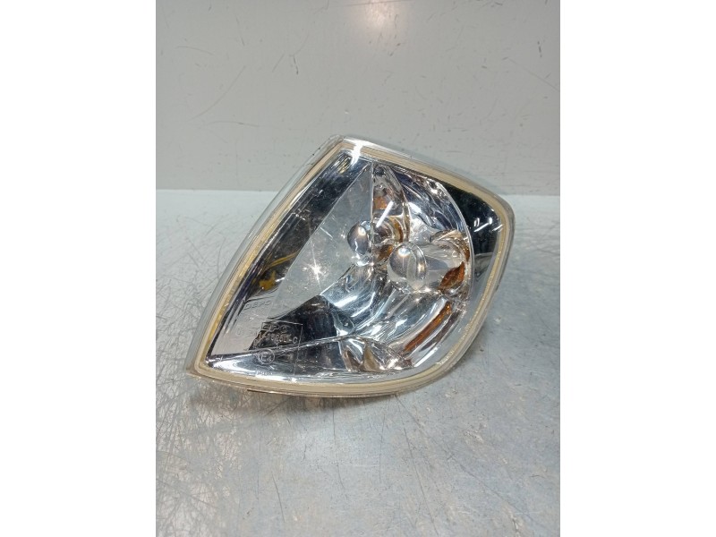 Recambio de piloto delantero izquierdo para volkswagen polo berlina (6n2) trendline referencia OEM IAM   