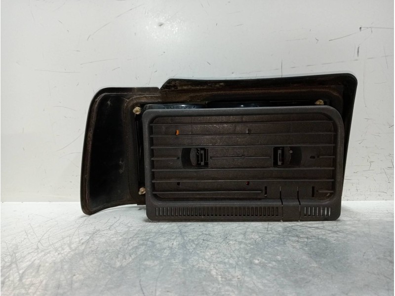 Recambio de piloto trasero derecho para volvo serie 440 1.7 referencia OEM IAM   