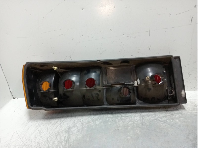 Recambio de piloto trasero izquierdo para volvo serie 340 1.4 referencia OEM IAM   