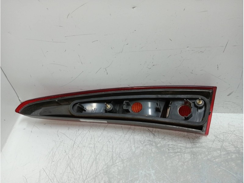 Recambio de piloto trasero izquierdo para volvo serie 850 2.5 cat referencia OEM IAM   