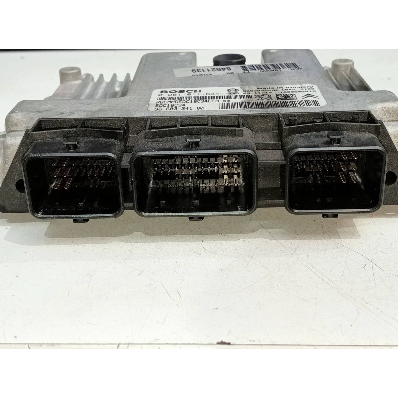 Recambio de centralita motor uce para peugeot 307 berlina (s2) x-line referencia OEM IAM 9660324180 0281011634 9653958980