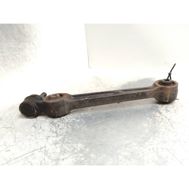 Recambio de brazo suspension inferior delantero izquierdo para mitsubishi galant berlina (ea0) 2.0 cat referencia OEM IAM   