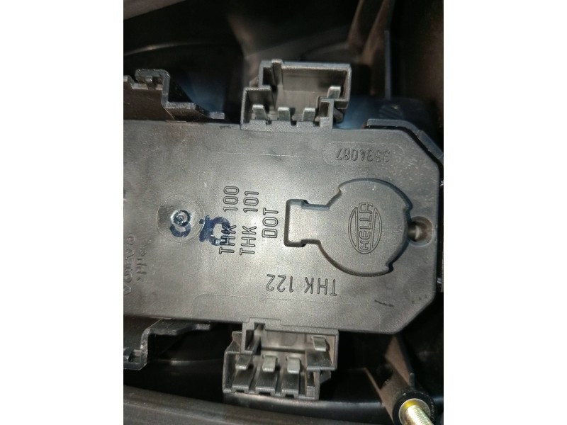Recambio de piloto trasero derecho para volvo serie 940 berlina/familiar 2.3 gle berlina referencia OEM IAM   