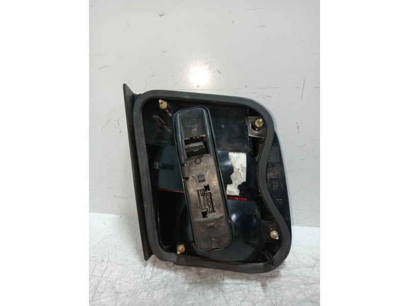 Recambio de piloto trasero derecho interior para volvo s70 berlina 2.5 turbodiesel referencia OEM IAM   