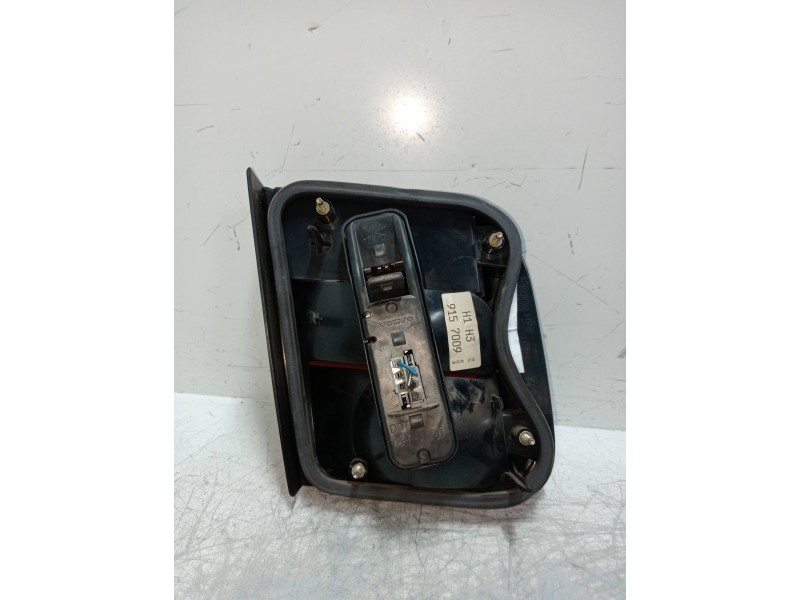 Recambio de piloto trasero derecho interior para volvo s70 berlina 2.5 d / tdi referencia OEM IAM   