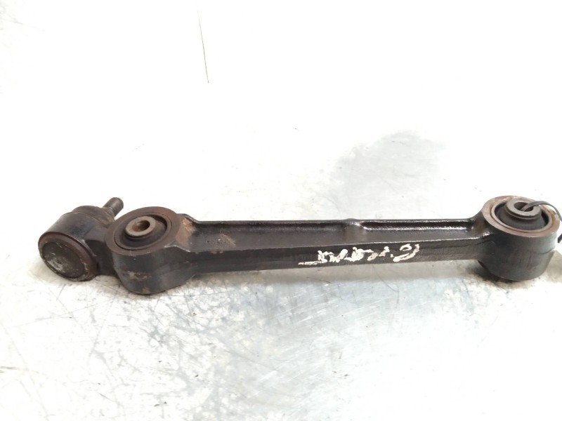 Recambio de brazo suspension inferior delantero derecho para mitsubishi galant berlina (ea0) 2000 td gls (a) referencia OEM IAM 