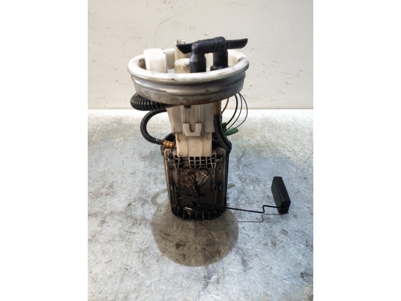 Recambio de bomba combustible para audi a4 avant (8e) 2.0 tdi referencia OEM IAM 8E0919050AC 220212002009 