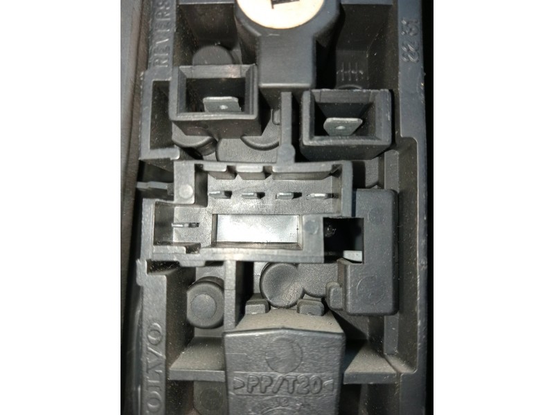 Recambio de piloto trasero izquierdo para volvo v70 familiar tdi / d referencia OEM IAM   