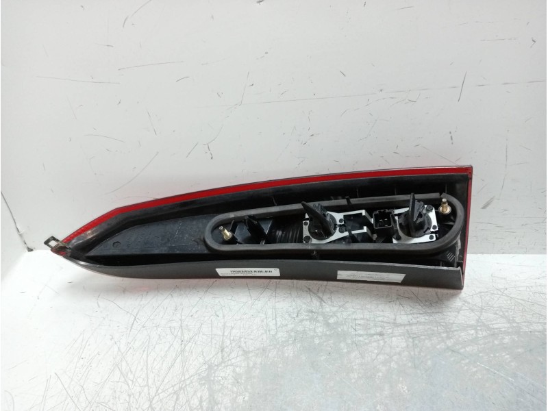 Recambio de piloto trasero izquierdo para volvo xc70 referencia OEM IAM 9154493  