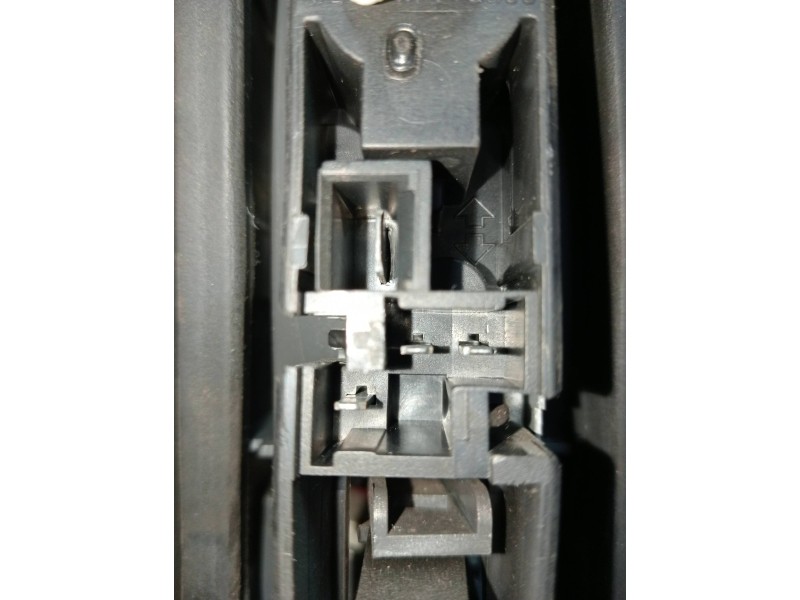 Recambio de piloto trasero izquierdo para volvo v70 familiar 2.4 turbo cat referencia OEM IAM 9157799  