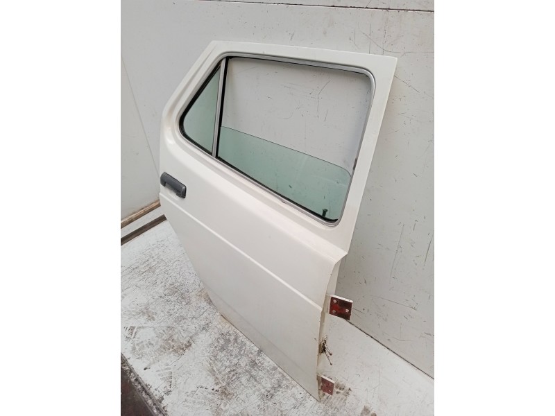 Recambio de puerta trasera derecha para seat 127 0.9 referencia OEM IAM   5P