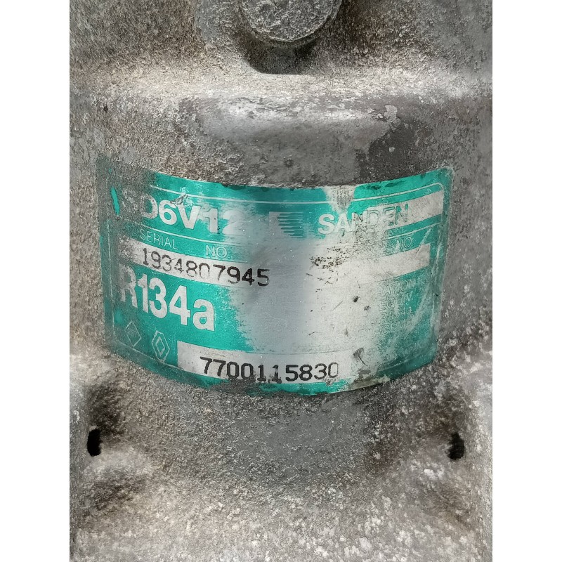 Recambio de compresor aire acondicionado para renault twingo (co6) 1.2 (c066/67/68) referencia OEM IAM 7700115830  