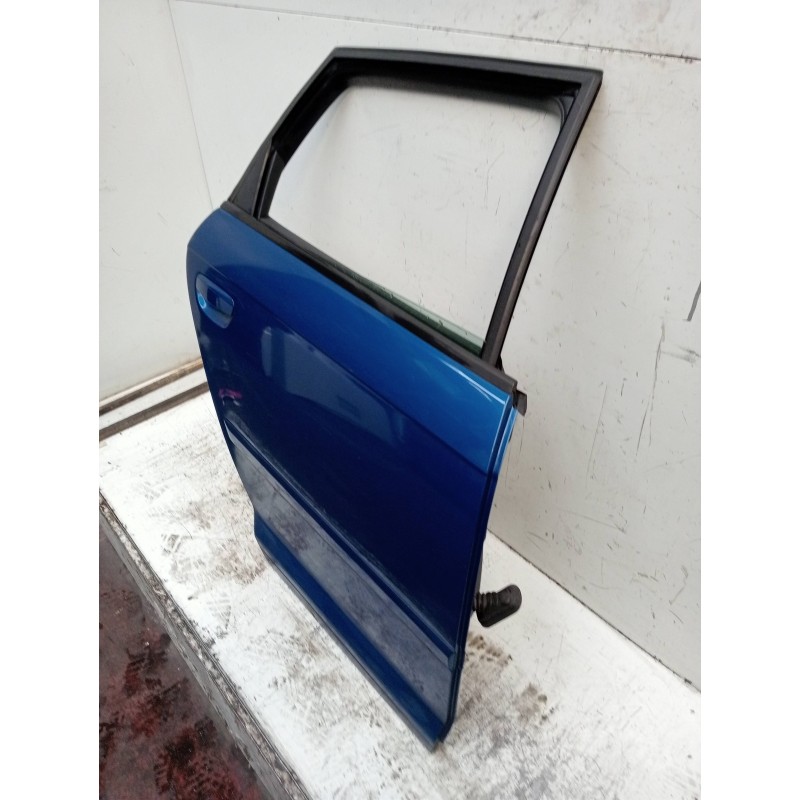 Recambio de puerta trasera derecha para audi a3 sportback (8p) 2.0 tdi limited edition (103kw) referencia OEM IAM   5P