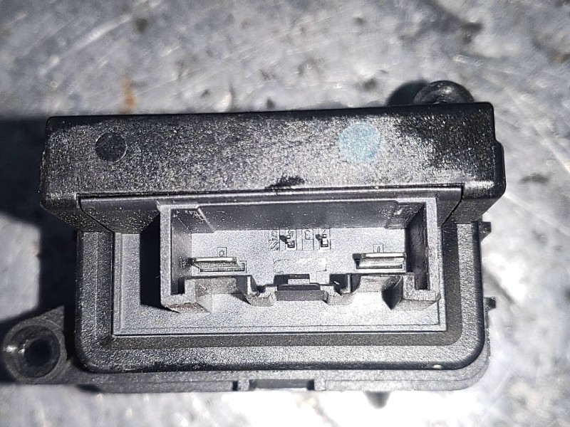 Recambio de resistencia calefaccion para ford s-max (ca1) trend referencia OEM IAM 6G9T19E624AD F011500028 