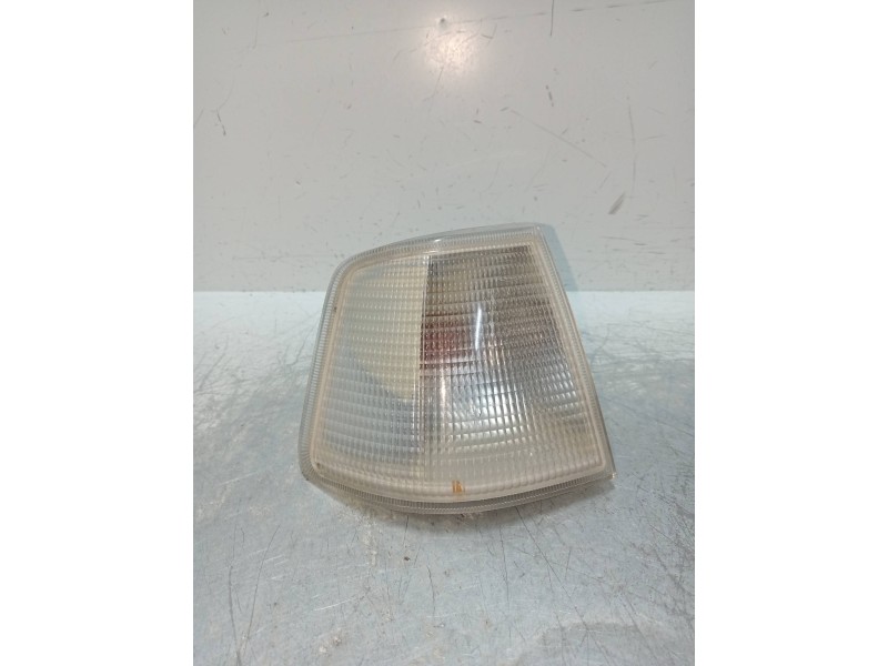 Recambio de piloto delantero derecho para volvo serie 460 2.0i action referencia OEM IAM   