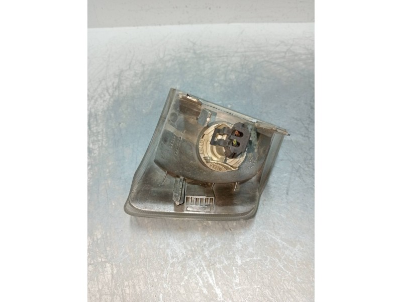 Recambio de piloto delantero derecho para volvo serie 460 2.0i glt referencia OEM IAM   