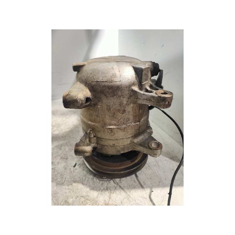 Recambio de compresor aire acondicionado para ford maverick (ml) básico referencia OEM IAM 926000F000 5971145010 DKV14C CALSONIC