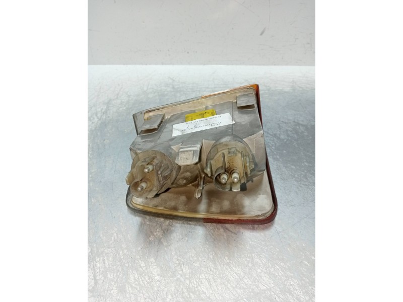 Recambio de piloto delantero izquierdo para volvo serie 940 berlina/familiar referencia OEM IAM 0311400011  