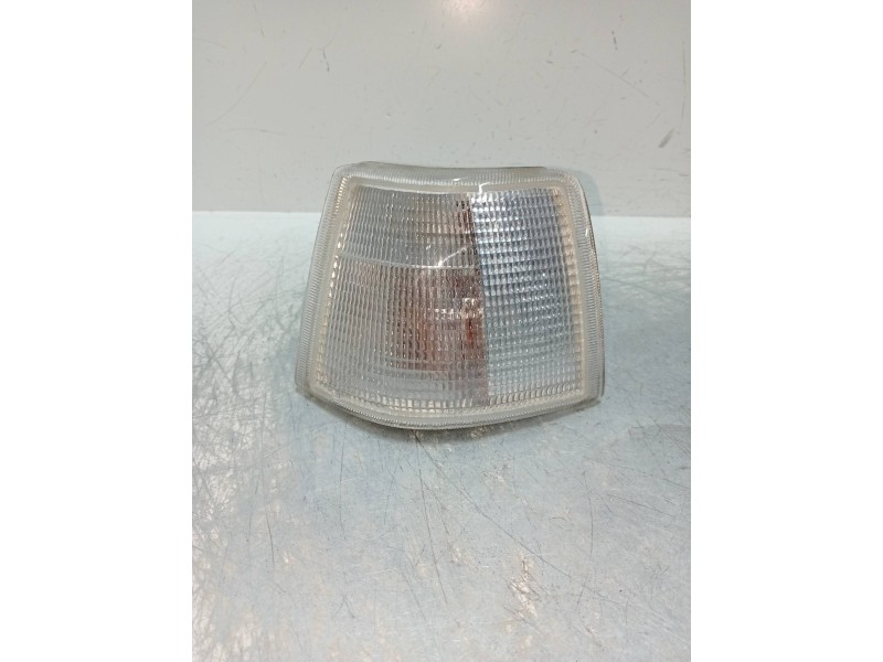 Recambio de piloto delantero izquierdo para volvo serie 850 2.5 turbodiesel referencia OEM IAM   