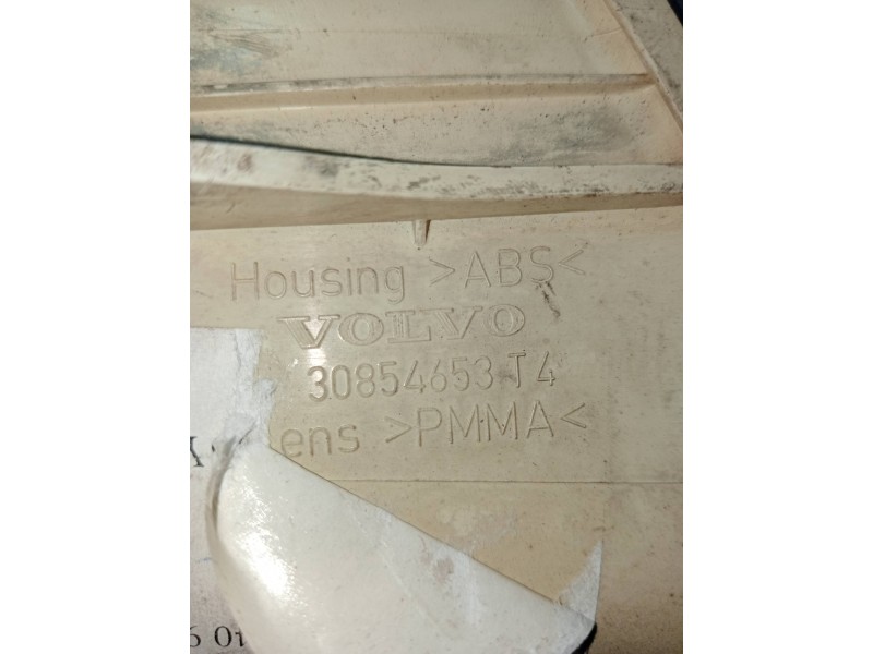 Recambio de piloto delantero izquierdo para volvo s40 berlina 1.9 diesel referencia OEM IAM 30854653  