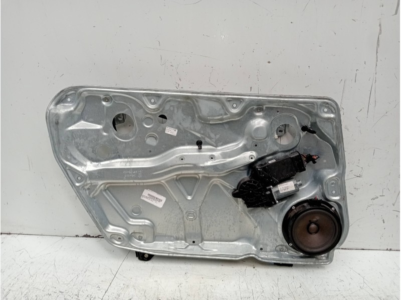 Recambio de elevalunas delantero izquierdo para skoda superb (3u4) classic referencia OEM IAM 3B4837755D23  4P