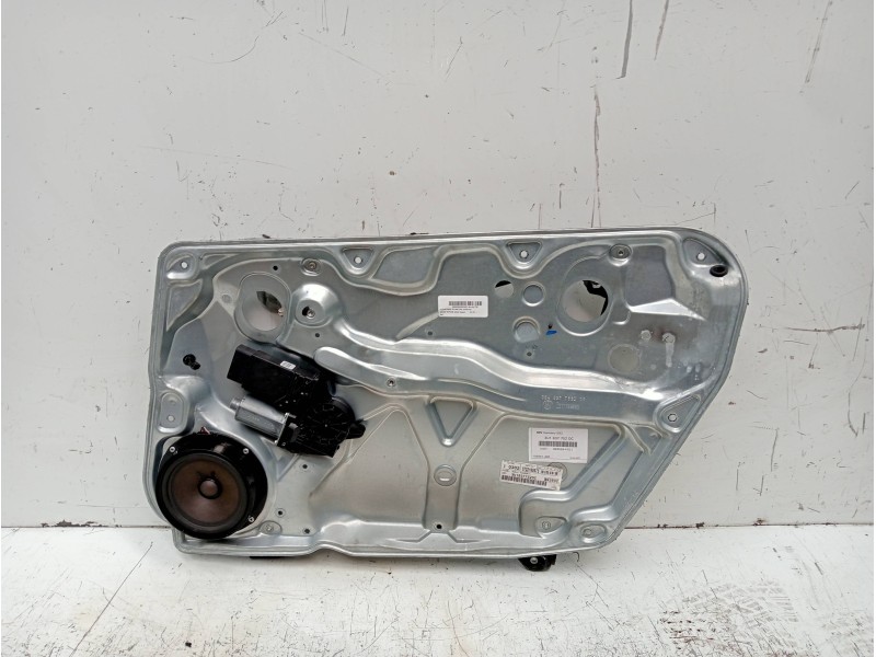 Recambio de elevalunas delantero derecho para skoda superb (3u4) classic referencia OEM IAM 3B4837756D16 3U1837752DC 4P