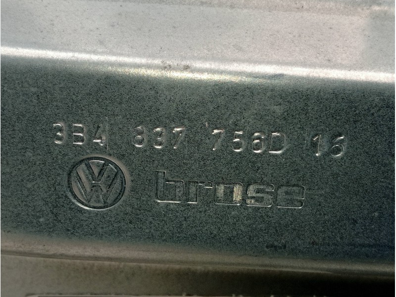 Recambio de elevalunas delantero derecho para skoda superb (3u4) classic referencia OEM IAM 3B4837756D16 3U1837752DC 4P