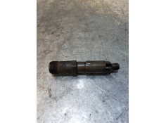 Recambio de inyector para mercedes clase c (w202) berlina 250 td (202.128) referencia OEM IAM 0000100651 KCE27S3 BOSCH