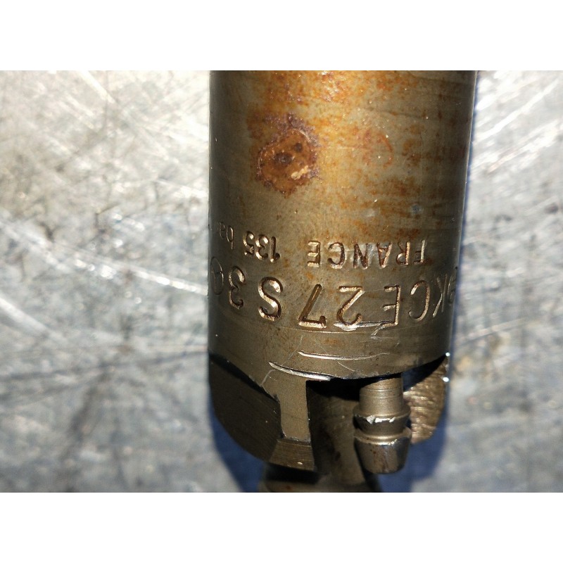 Recambio de inyector para mercedes clase c (w202) berlina 250 td (202.128) referencia OEM IAM 0000100651 KCE27S3 BOSCH