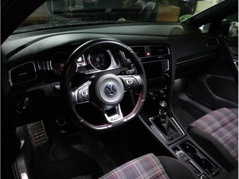 volkswagen golf vii lim. del año 2016