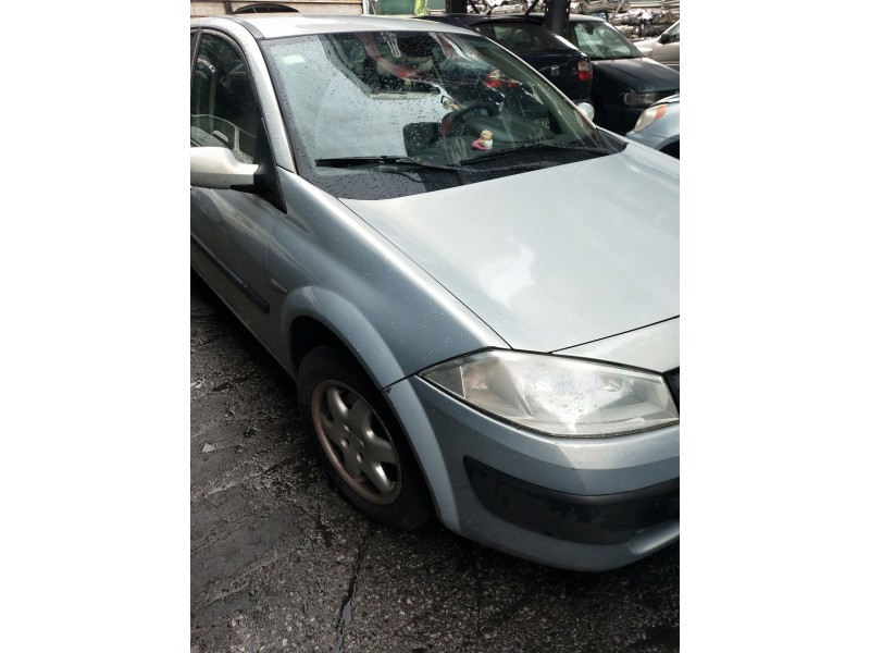 renault megane ii classic berlina del año 2004
