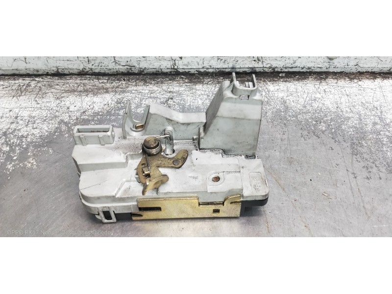 Recambio de motor cierre centralizado trasero derecho para peugeot 307 berlina (s2) x-line referencia OEM IAM   5P