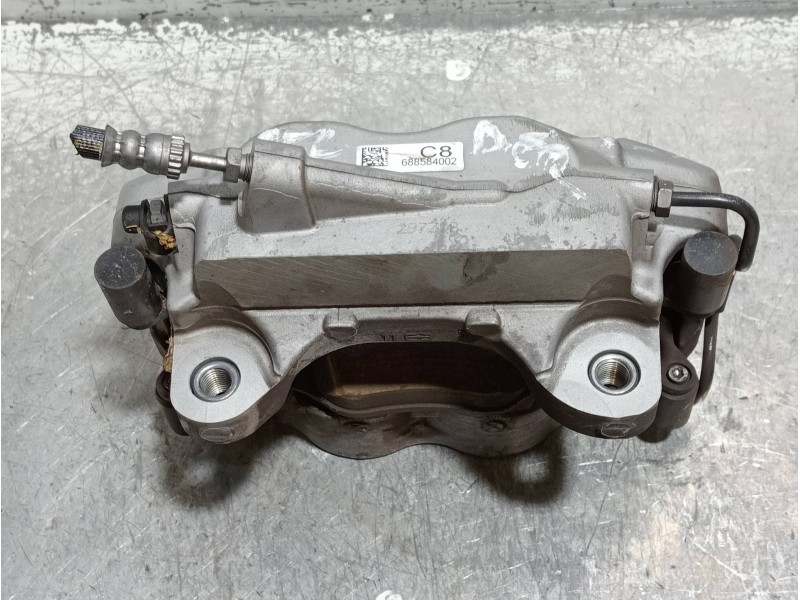 Recambio de pinza freno delantera derecha para bmw ix3 g08 referencia OEM IAM 688584002  