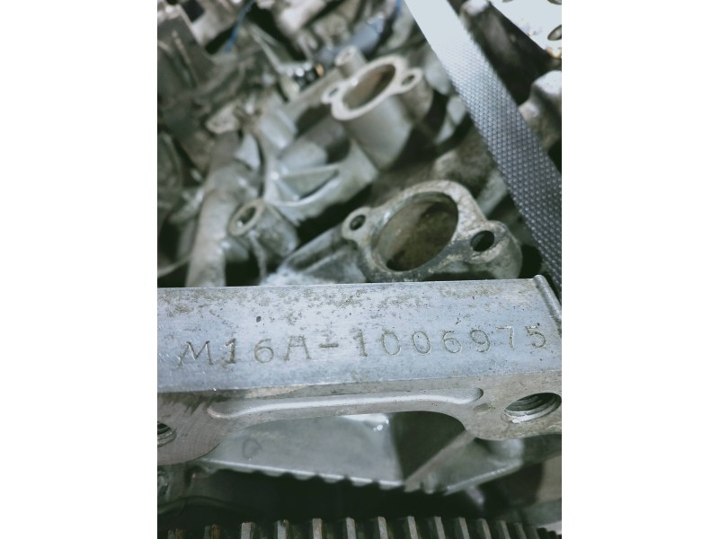 Recambio de motor completo para suzuki liana rh (er) 1.6 referencia OEM IAM M16A 1006975 