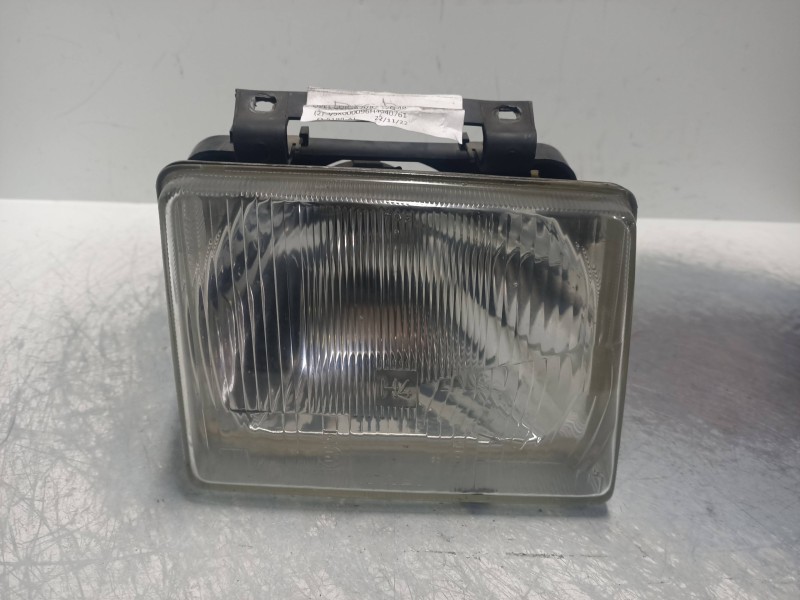 Recambio de faro derecho para opel corsa a cup referencia OEM IAM   